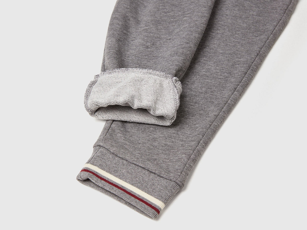Benetton_Dark Gray_Sweatpants with Straight Leg_32N4CF06E_507_03