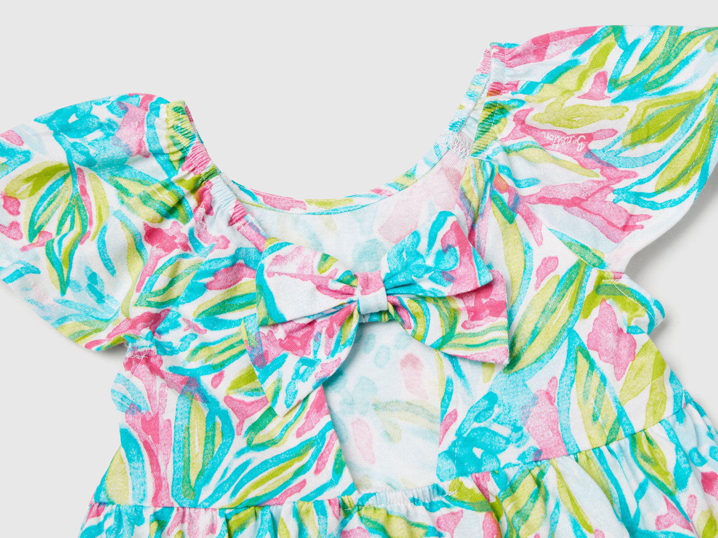 Buy Green Dress with Tropical Print | Benetton Kuwait Buy Green Dress with Tropical Print | Benetton Kuwait
