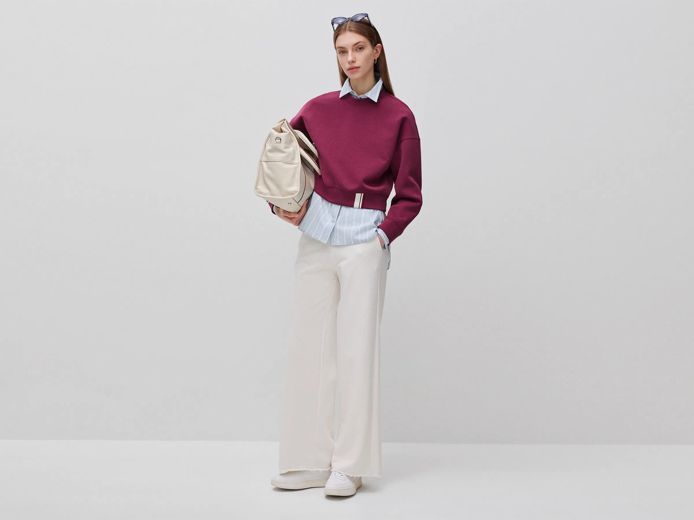 Benetton Burgundy Women Boxy Fit Sweatshirt with Crest on The Back SKU: 35B1D201G_299 Image 03