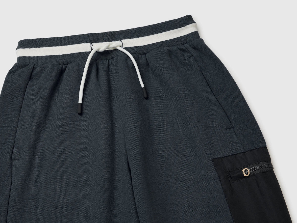 Benetton Dark Gray Boys Joggers with Nylon Pocket SKU: 35JVCF072_10N Image 03