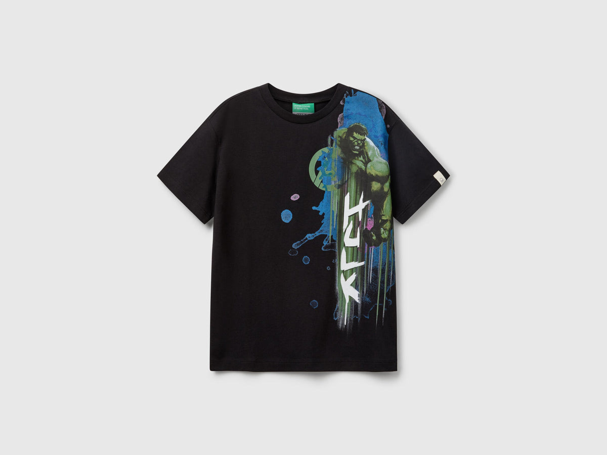 Benetton_Hulk ©Marvel T-Shirt_35RYC10N9_100_01