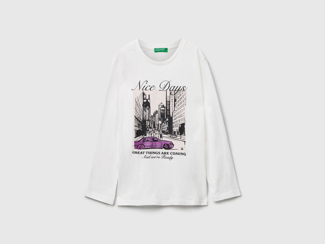 Benetton_Creamy White_T-Shirt with Glitter Print_35RYC10QE_074_01