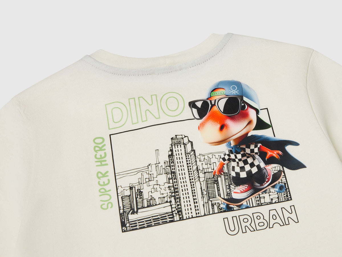 Benetton_Crew Neck T-Shirt with Print_35RYG10I7_0R2_03