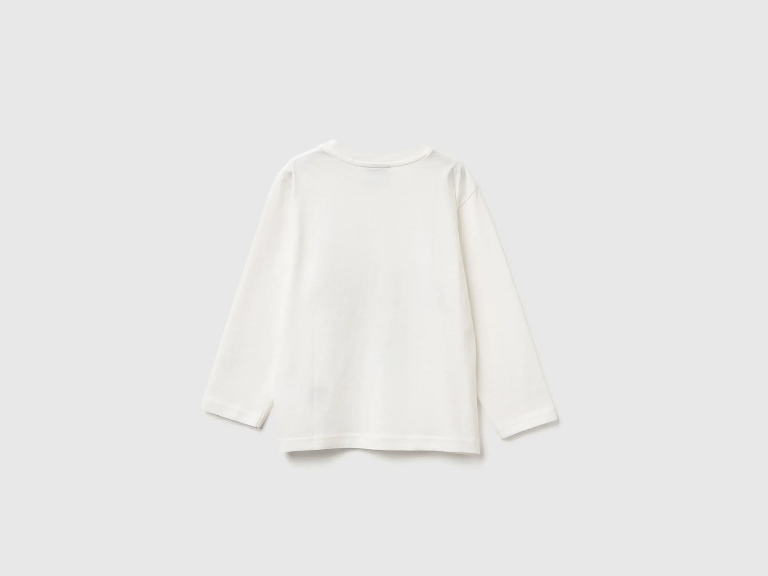 Benetton_Creamy White_T-Shirt Featuring Batwheels ©&amp;ª Dc and Wbei_35RYG10KE_074_02