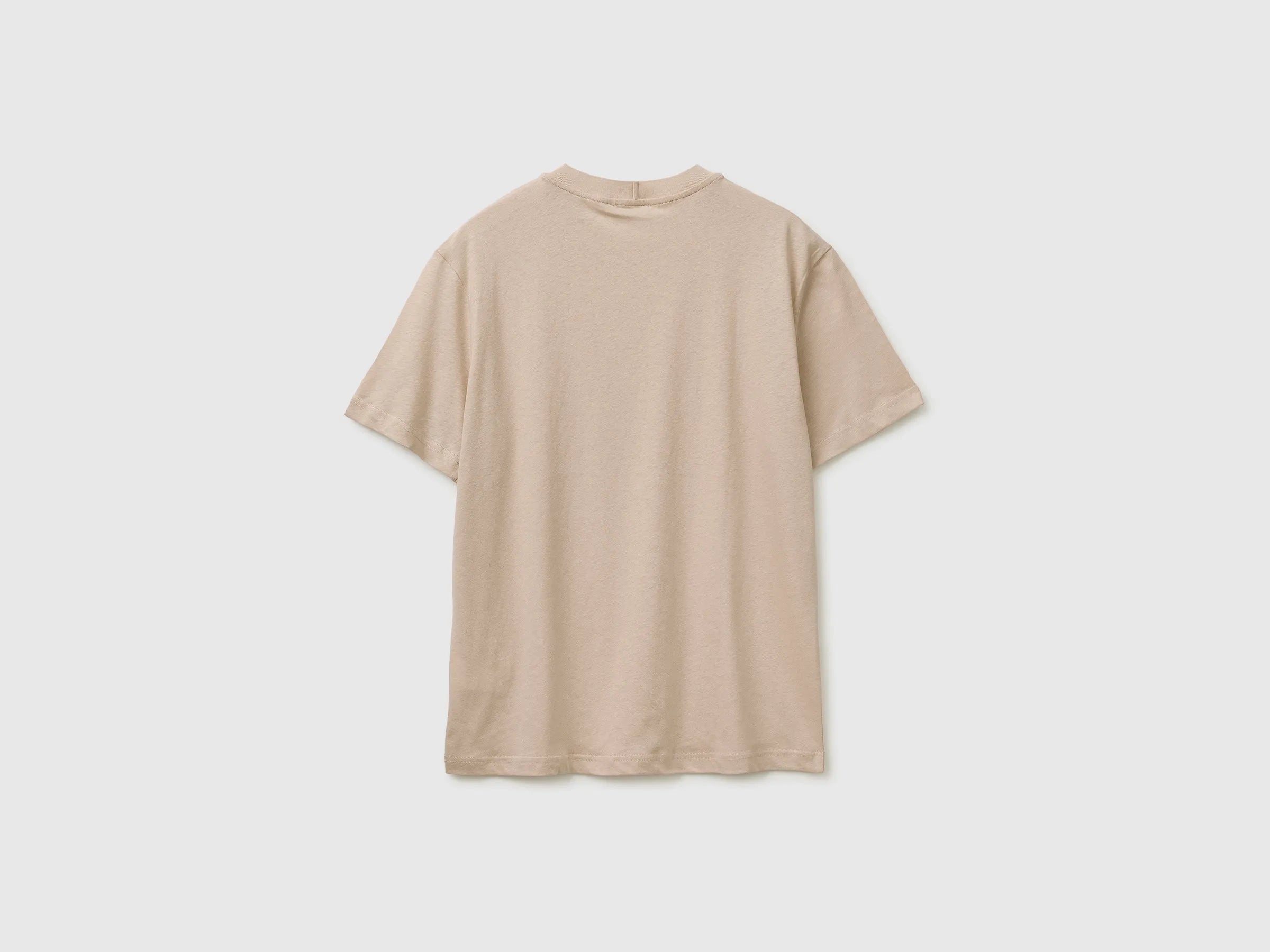 Benetton Beige Men Crew Neck T-Shirt in Linen Blend SKU: 36IBU10CE_152 Image 02