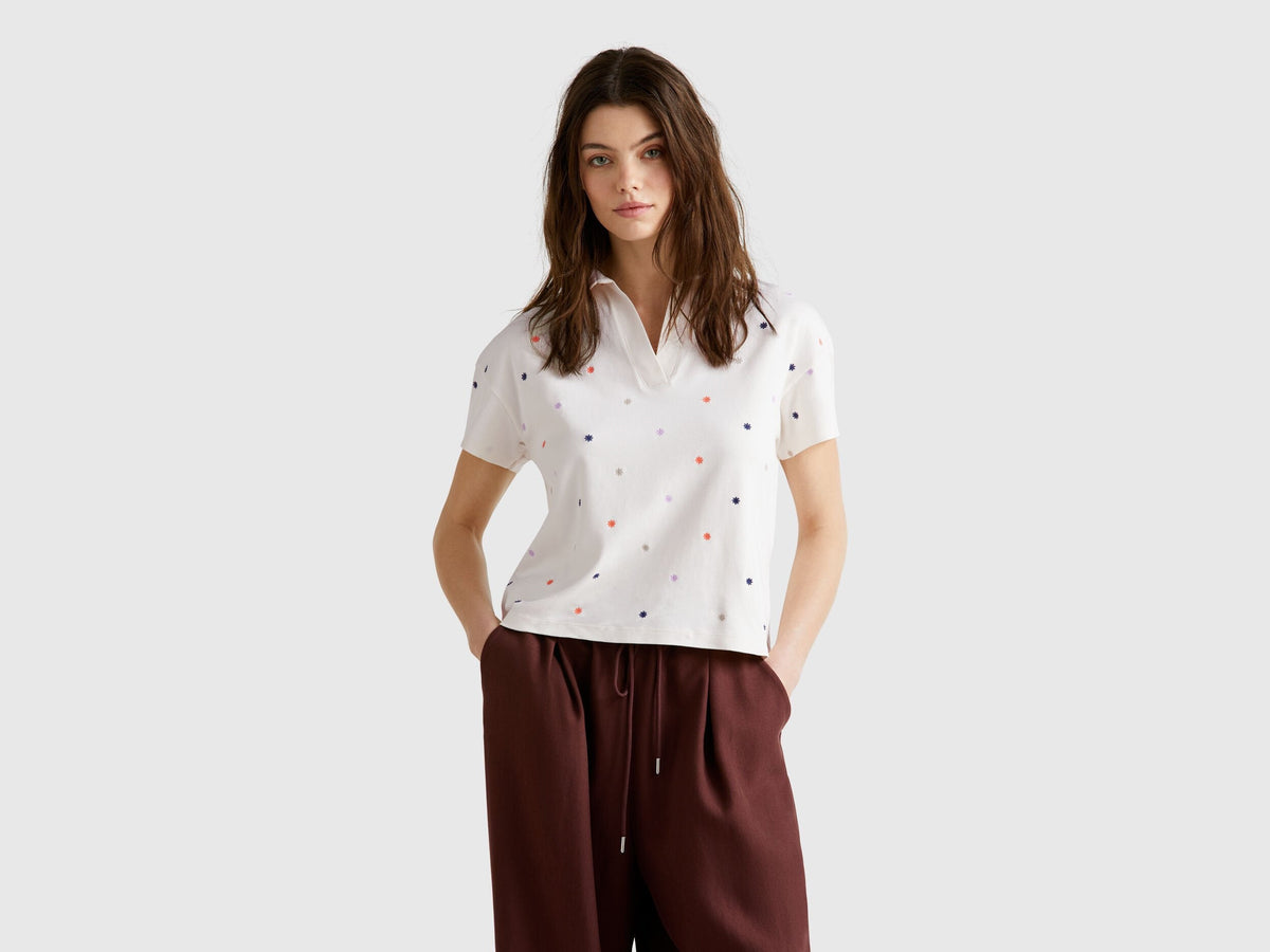 Benetton_Polo with Flower Embroidery_36QJD300X_65G_01