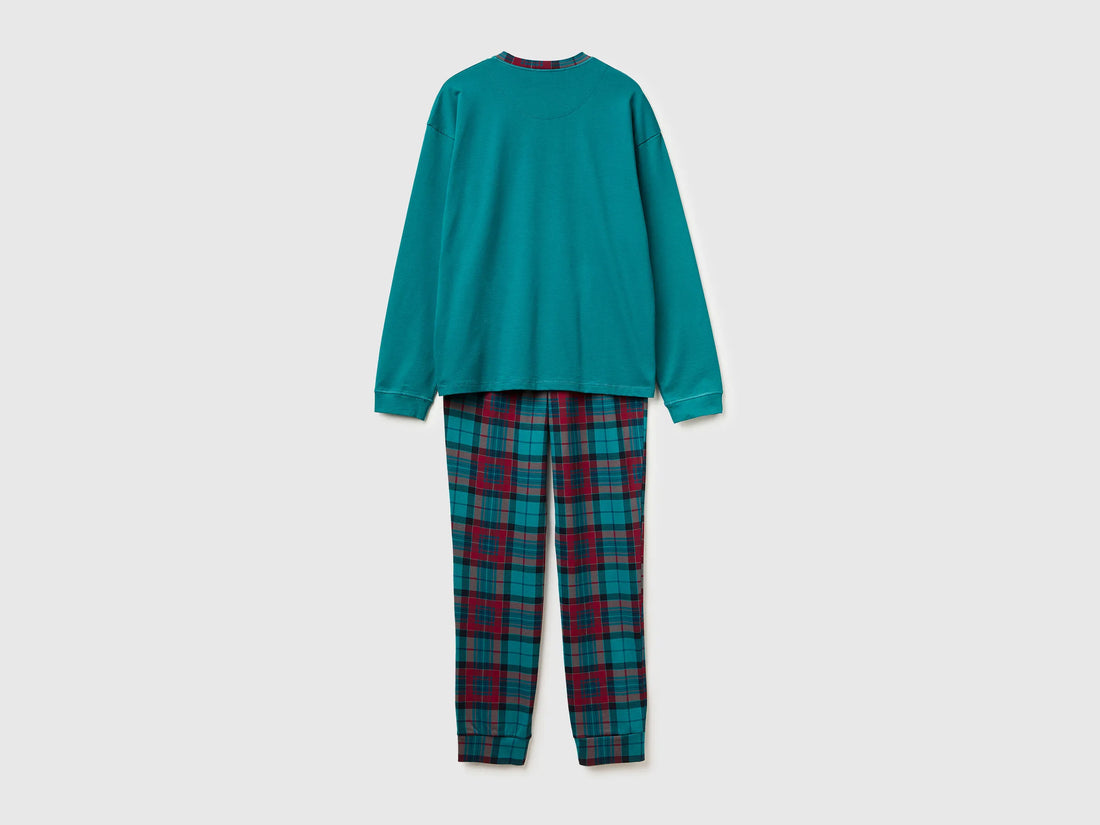 Benetton Green Men Pyjamas with Tartan Bottoms SKU: 37MW4P02N_1B0 Image 02