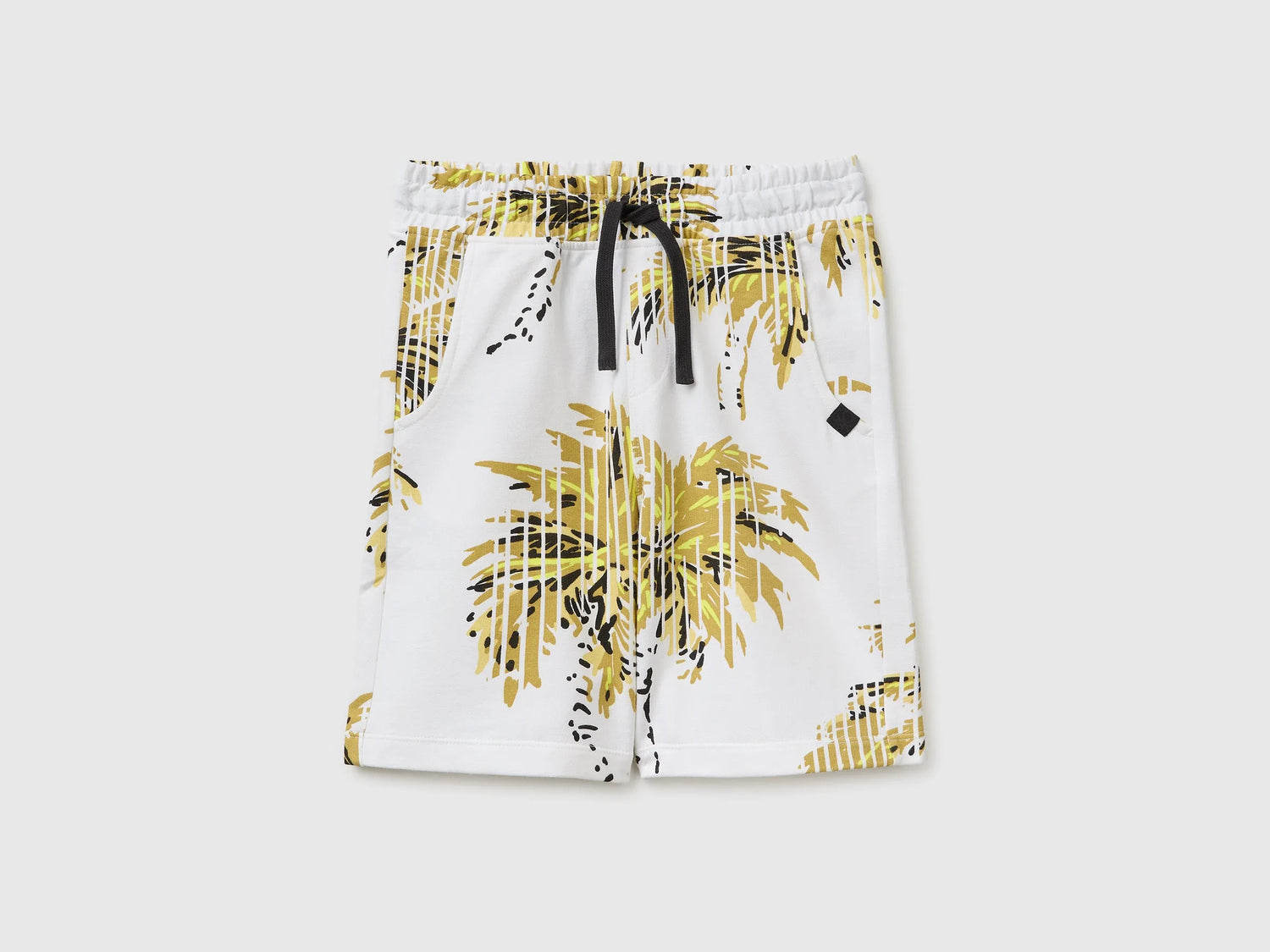 Benetton White Boys Printed Sweatshirt Bermuda Shorts SKU: 3959C903V_73V Image 01