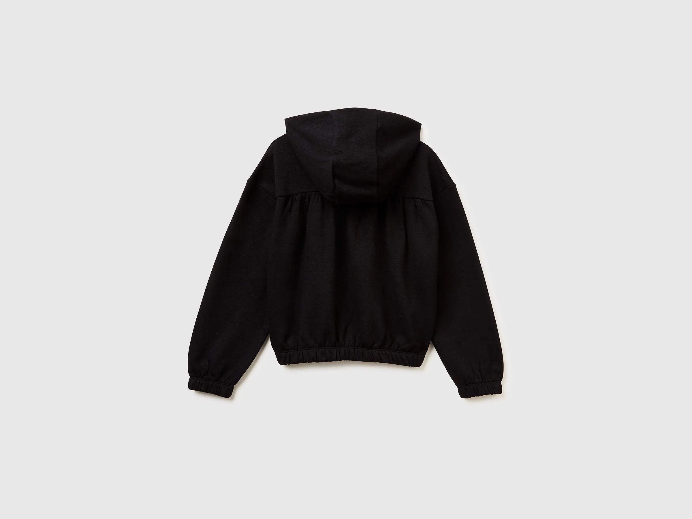 Benetton_Black_Warm Sweatshirt with Embroidery_39M2C205D_100_02