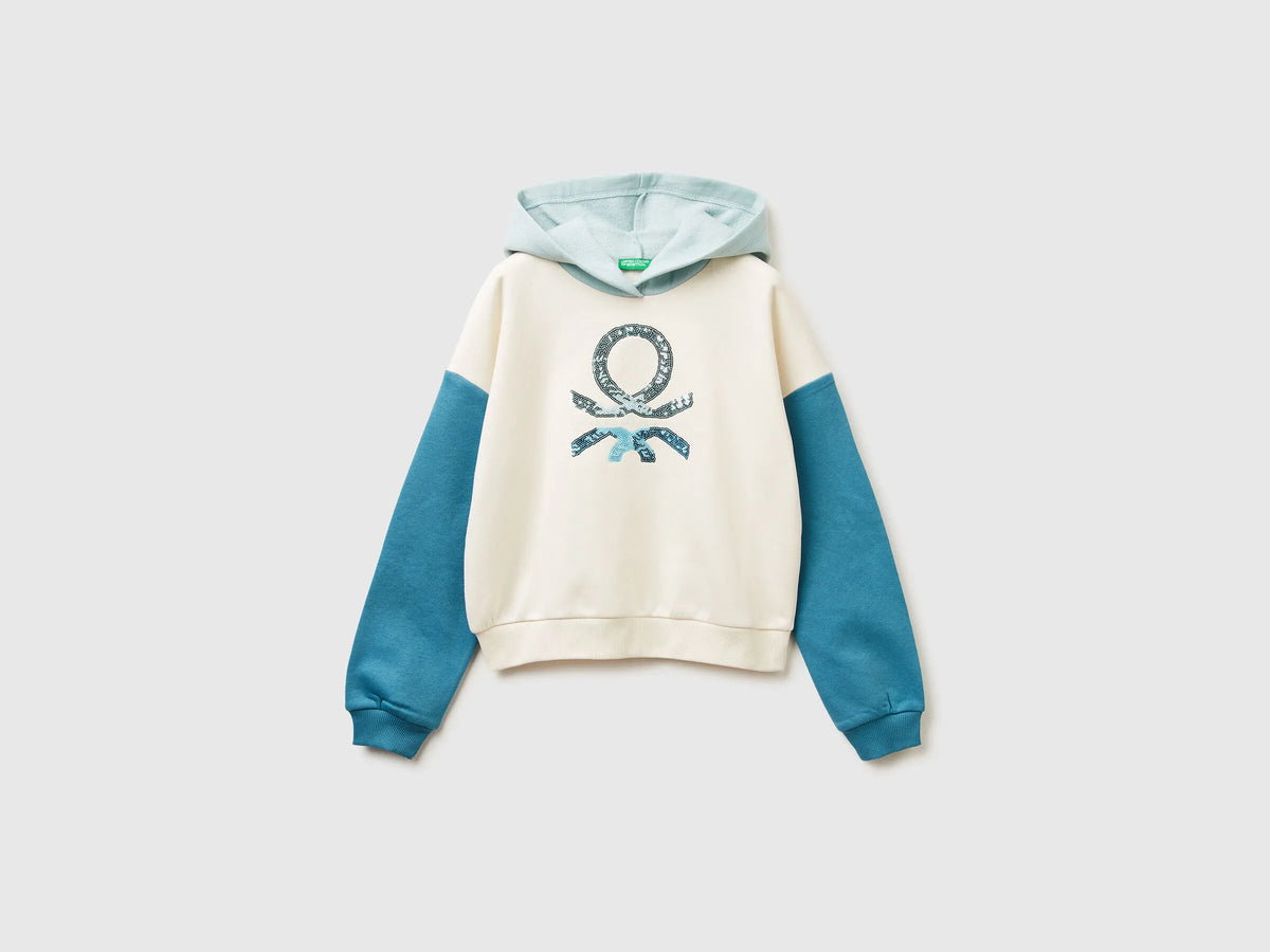 Benetton_Creamy White_Hoodie with Sequins_39M2C205E_901_01