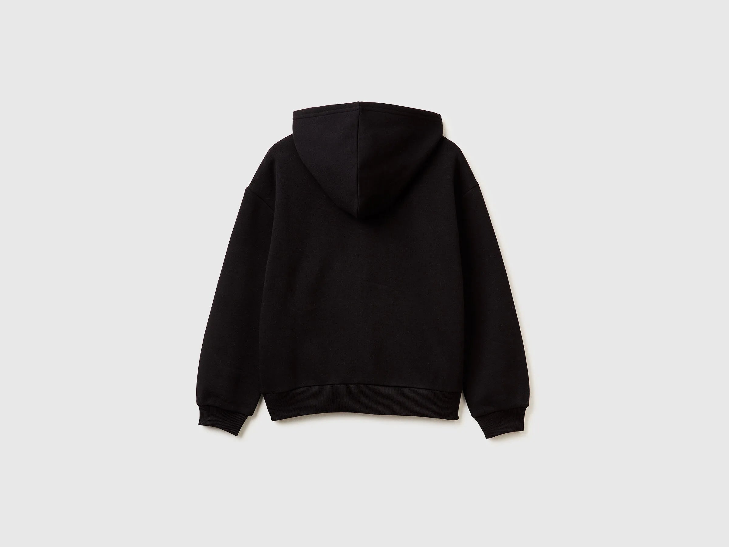 Benetton_Black_Sweatshirt with Zip and Sequins_39M2C505O_100_02