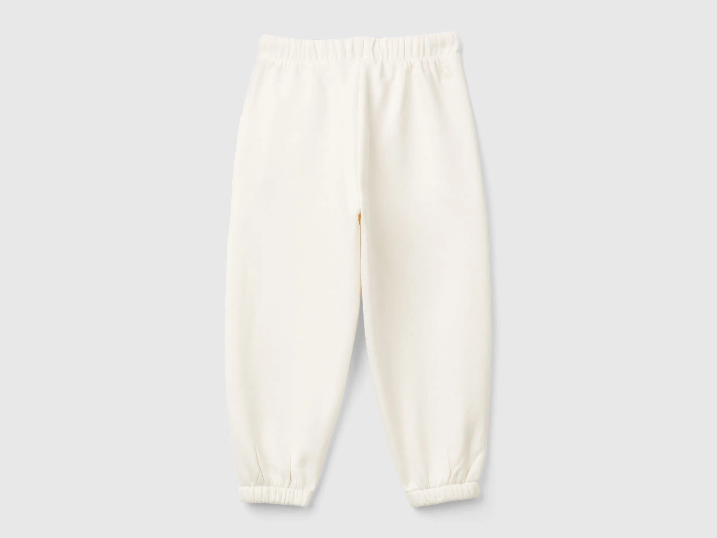 Benetton_Creamy White_Sweat Joggers with Drawstring_39M2GF04F_0R2_02