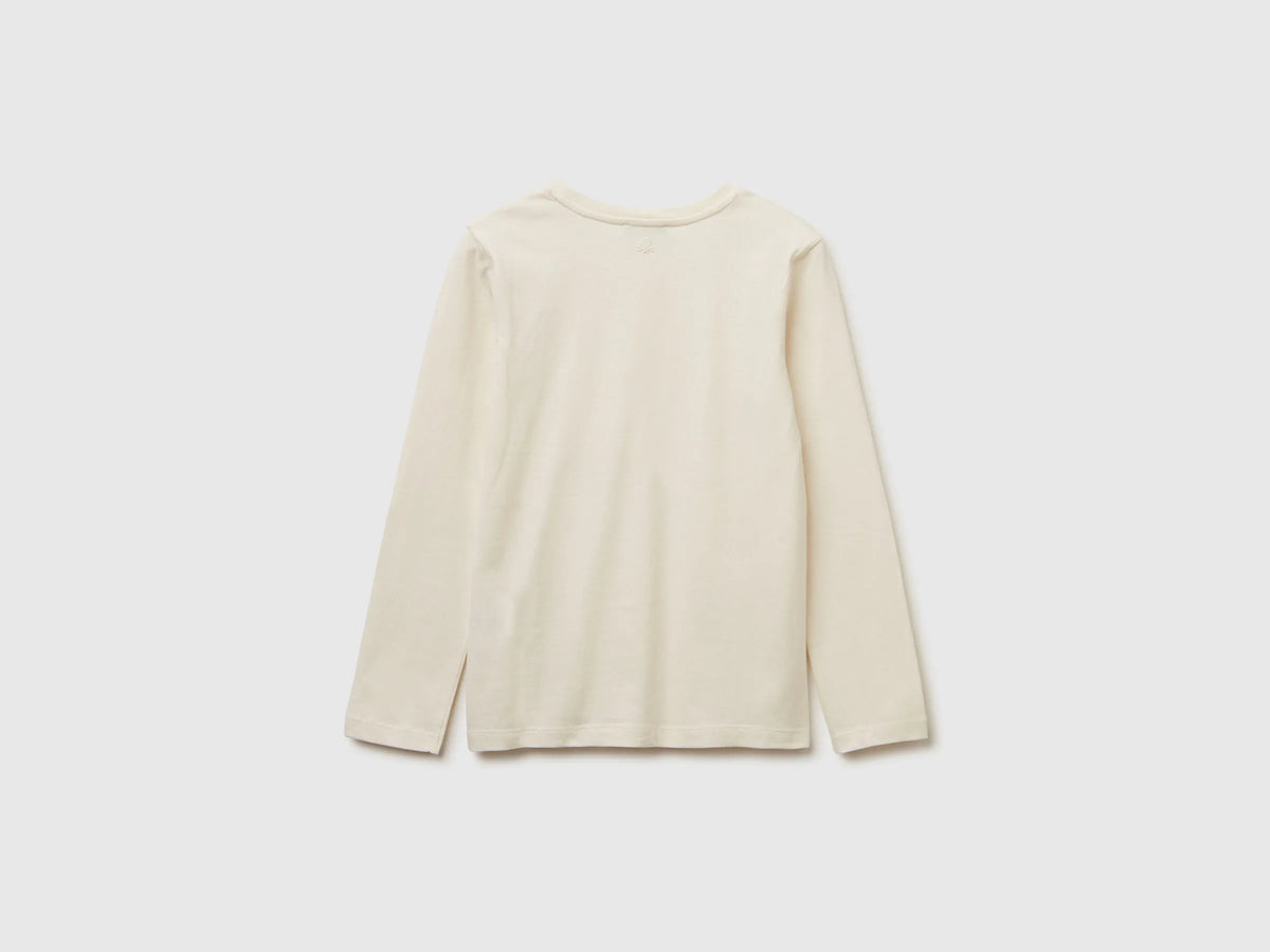 Benetton_Creamy White_T-Shirt with Rhinestone Applique_3ATNC10RF_0R2_02