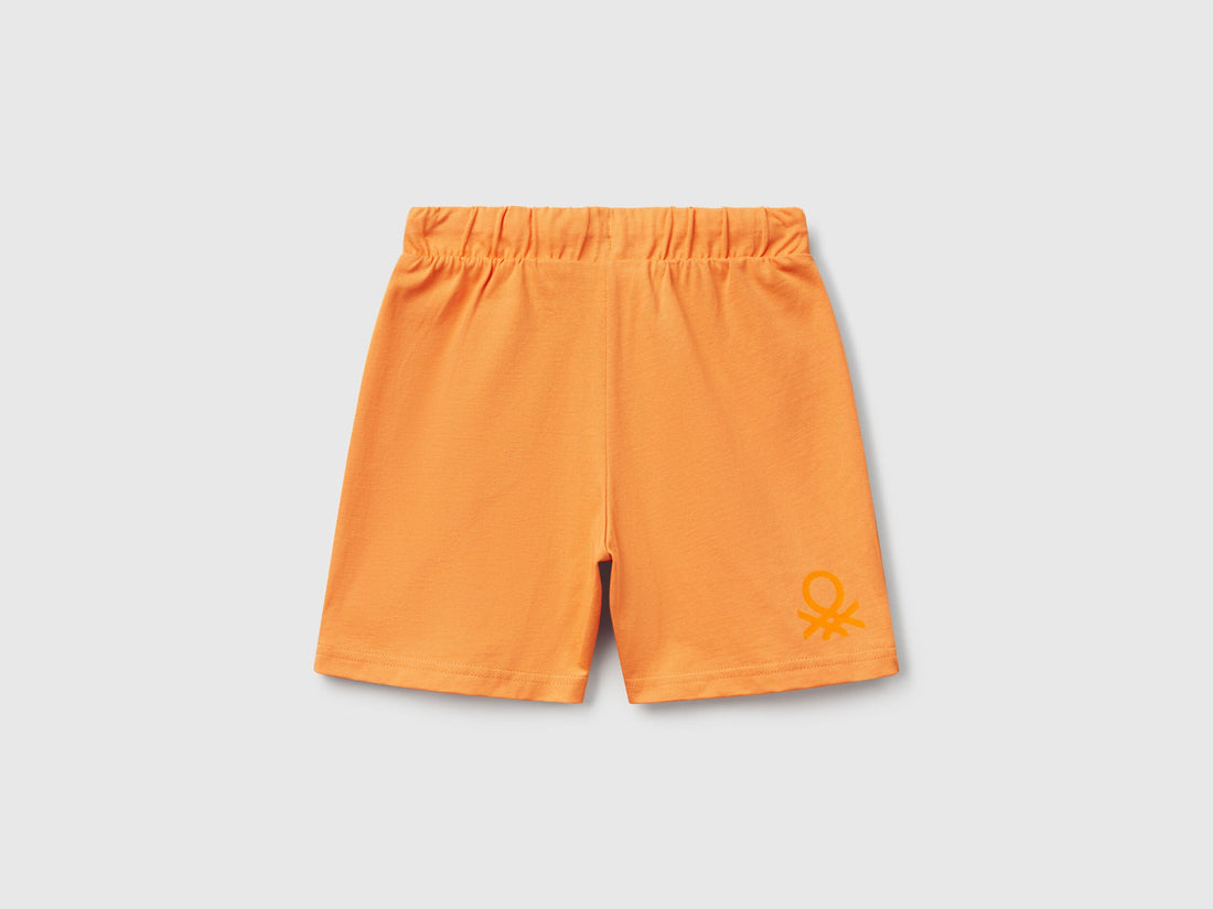 Benetton_Regular Fit Bermudas_3BL0G900Q_2L2_02