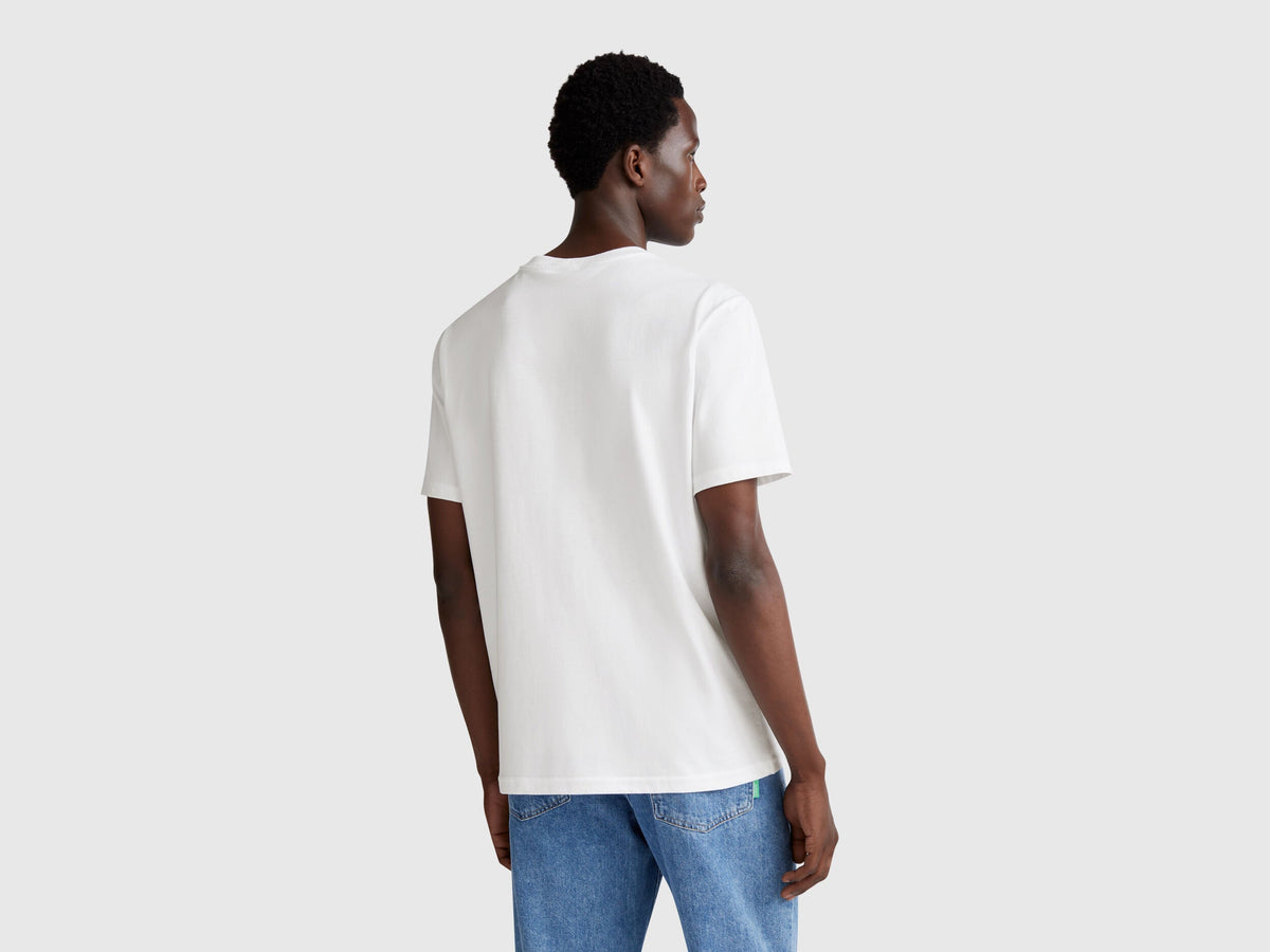 Benetton_T-Shirt with Photographic Print_3BL0U10AG_903_02