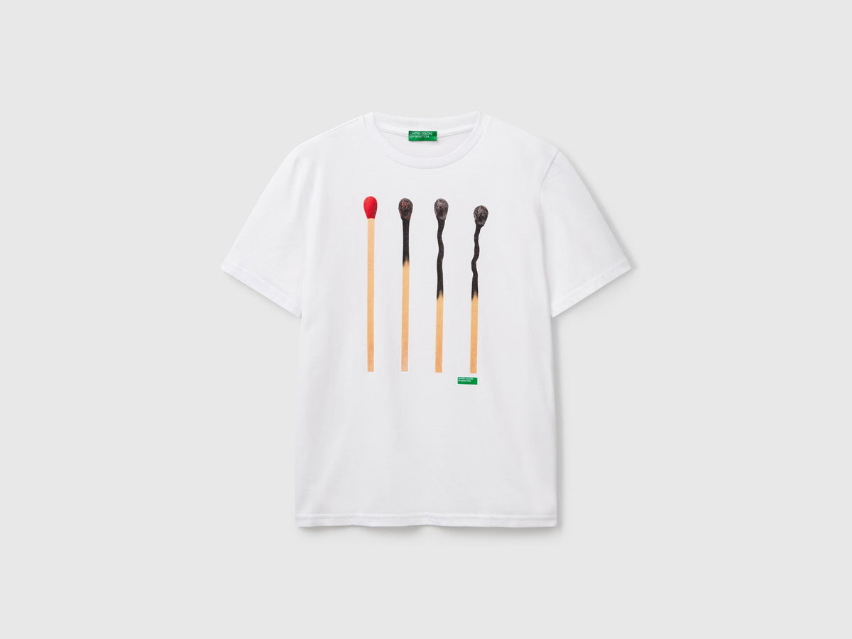 Benetton_T-Shirt with Photographic Print_3BL0U10AG_903_03