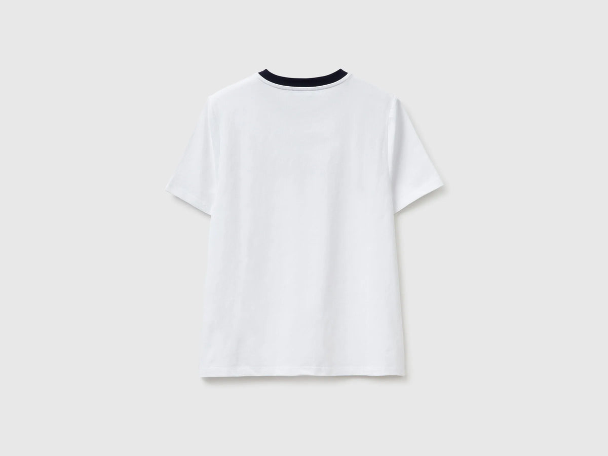 Benetton White Women T-Shirt with Embroidered Crest SKU: 3ECMD10C7_101 Image 02