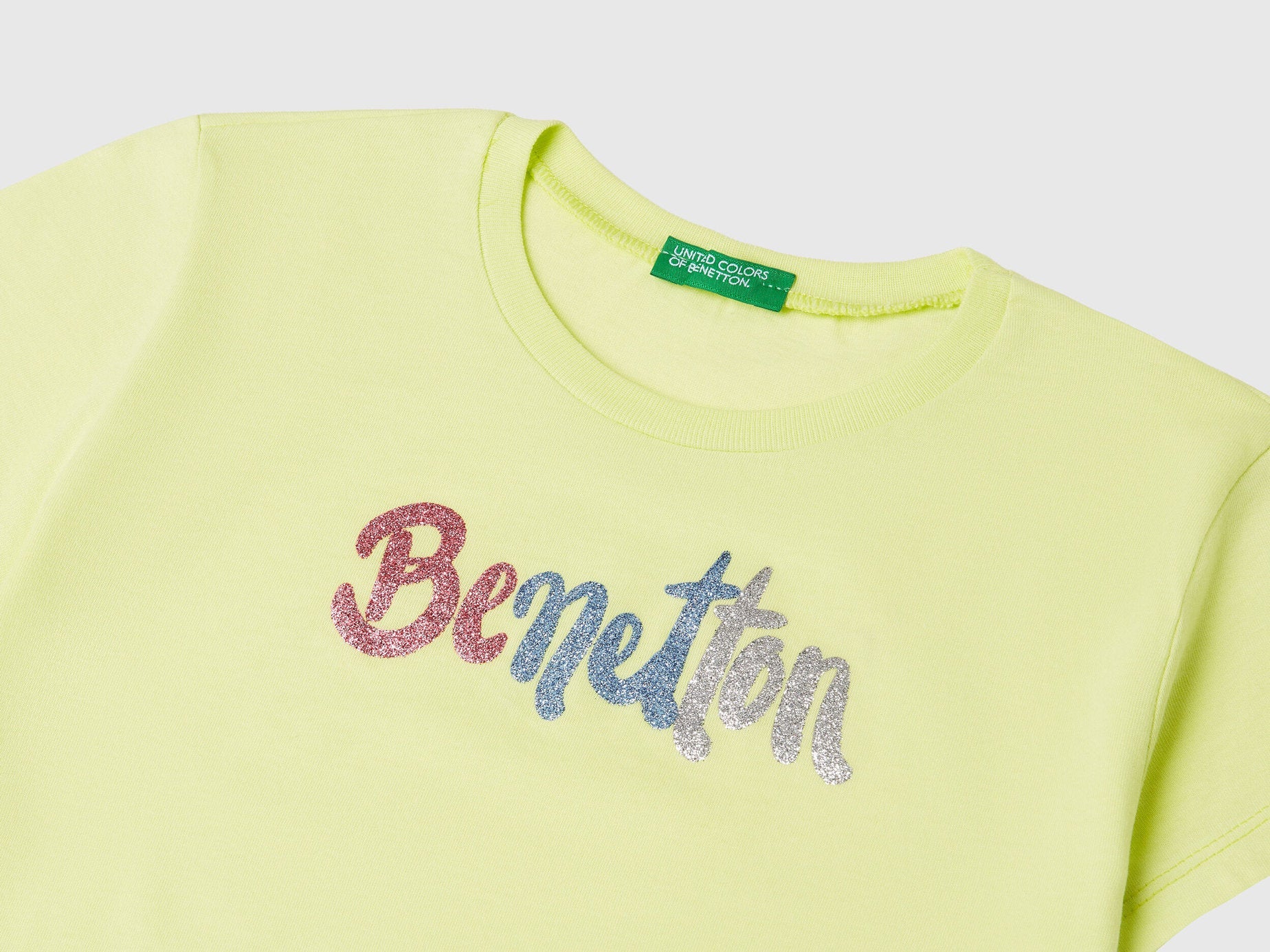 Benetton_T-Shirt with Glittery Logo in Cotton_3I1XC10MZ_18A_03