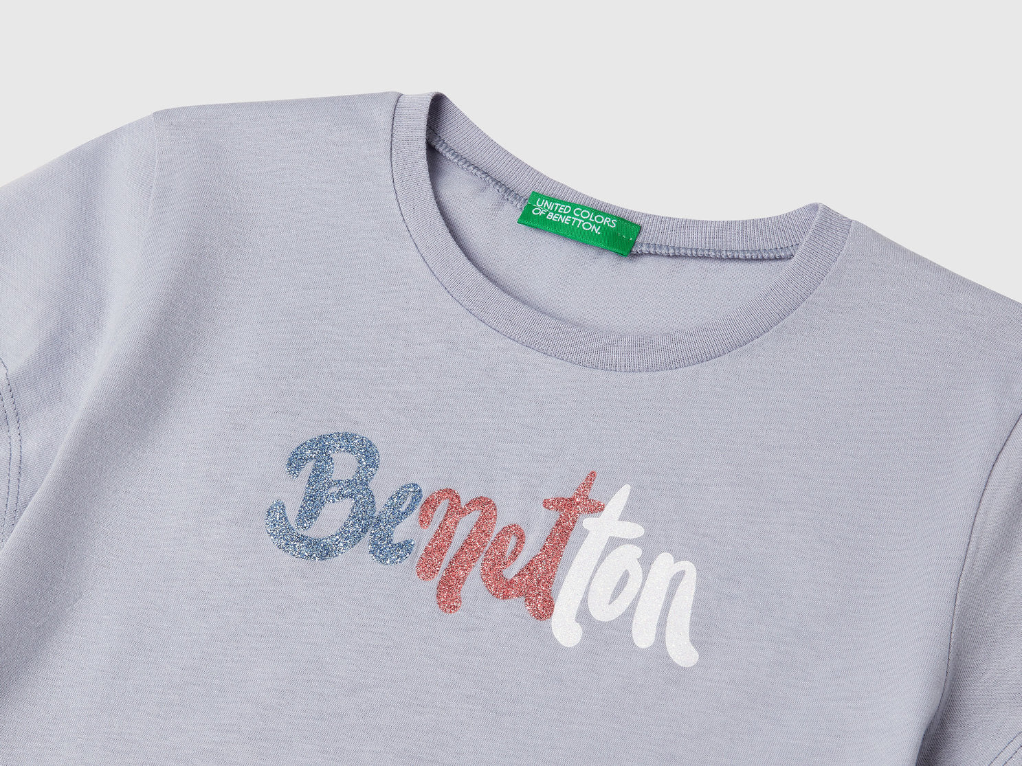 Benetton_T-Shirt with Glittery Logo in Cotton_3I1XC10MZ_2M2_03