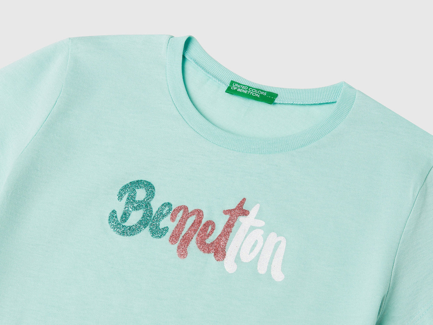 Benetton_T-Shirt with Glittery Logo in Cotton_3I1XC10MZ_3Y1_03