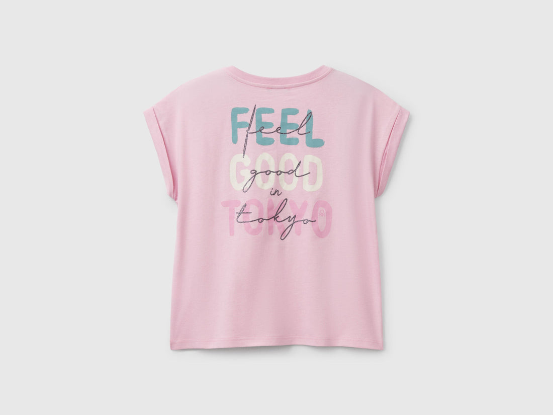 Benetton_Boxy Fit T-Shirt with Print and Glitter_3I1XC10NZ_09J_02