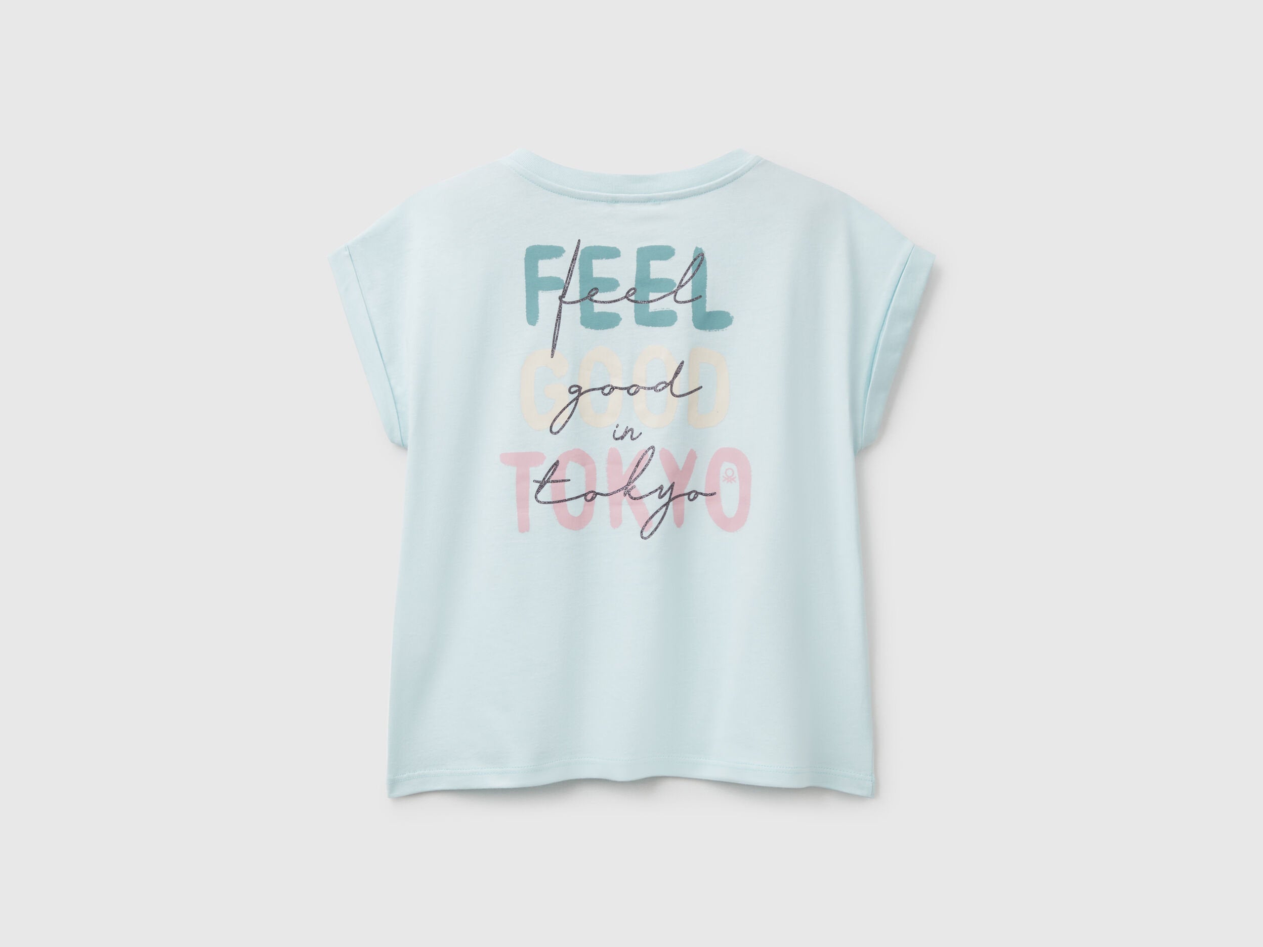 Benetton_Boxy Fit T-Shirt with Print and Glitter_3I1XC10NZ_0U4_02