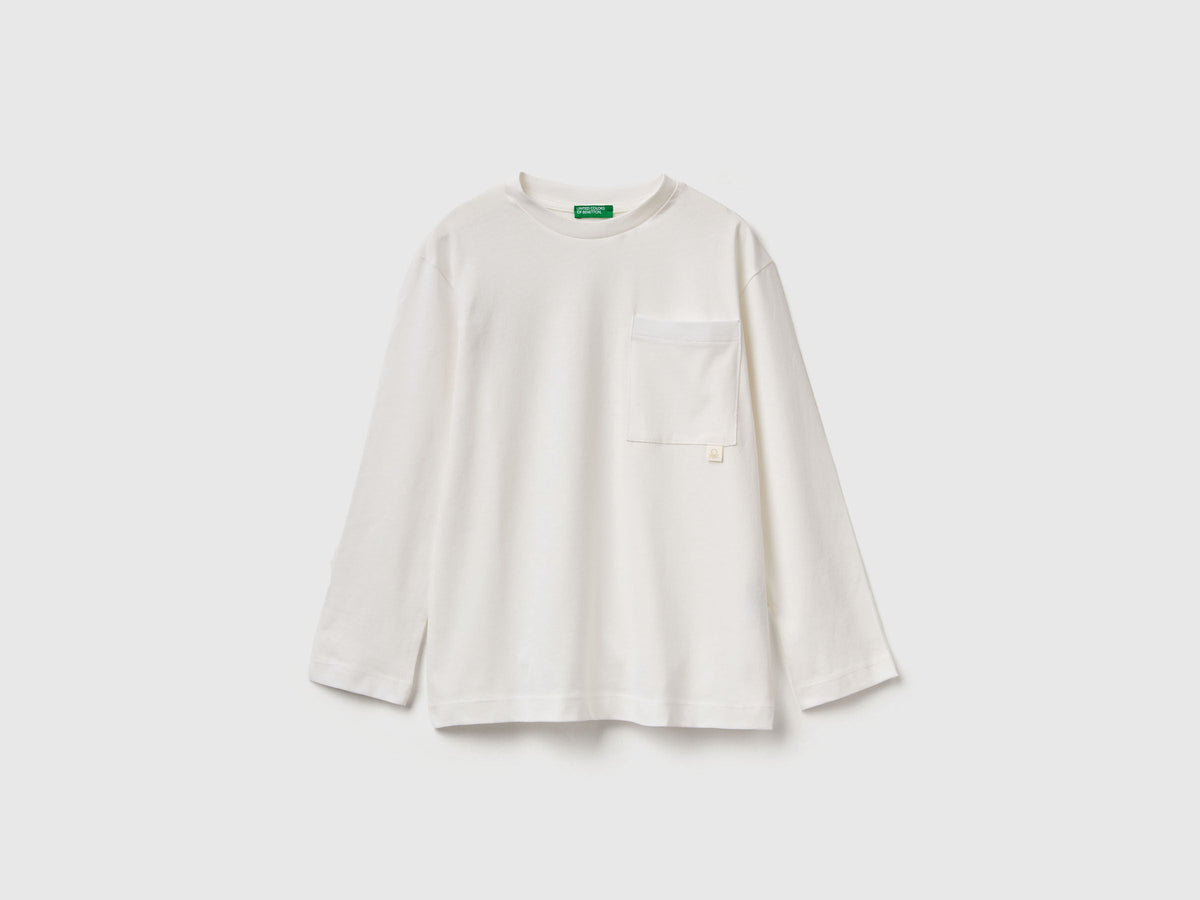 Benetton_Creamy White_T-Shirt with Bold Print_3I1XC10QS_074_01