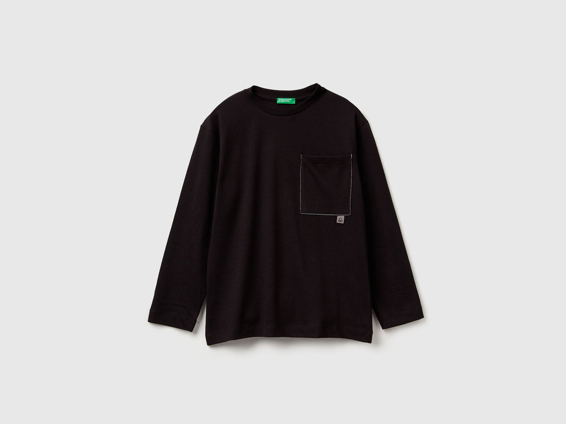 Benetton_Black_T-Shirt with Bold Print_3I1XC10QS_100_01