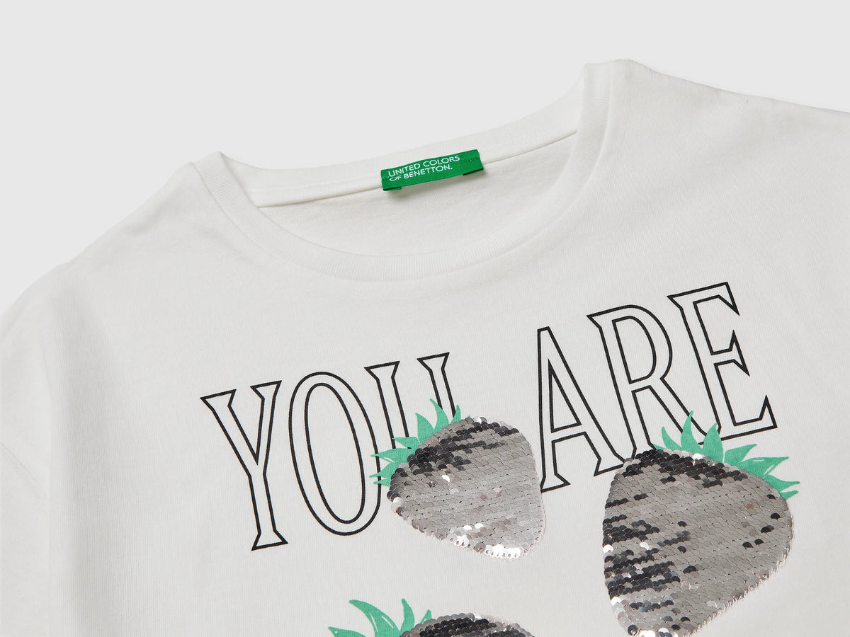 Benetton Creamy White Girls T-Shirt with Print and Sequins SKU: 3I1XC10SF_074 Image 03