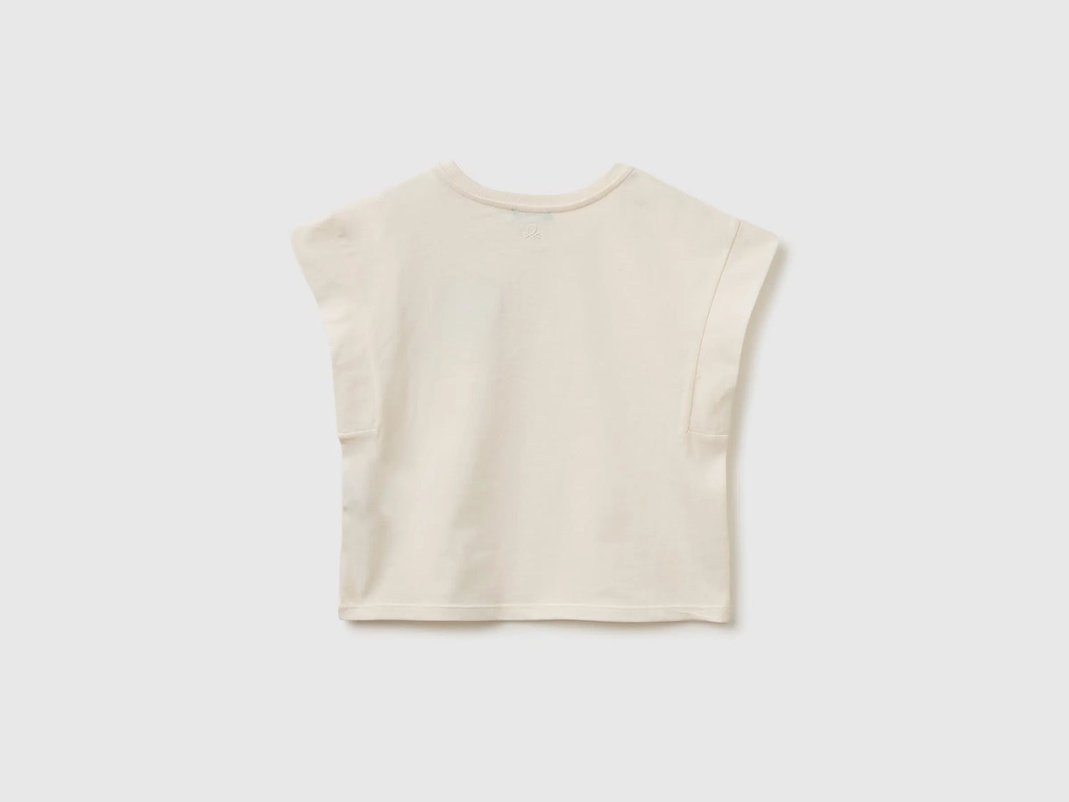 Benetton White Girls Sleeveless T-Shirt with Embroidery SKU: 3I1XC10TH_00E Image 02