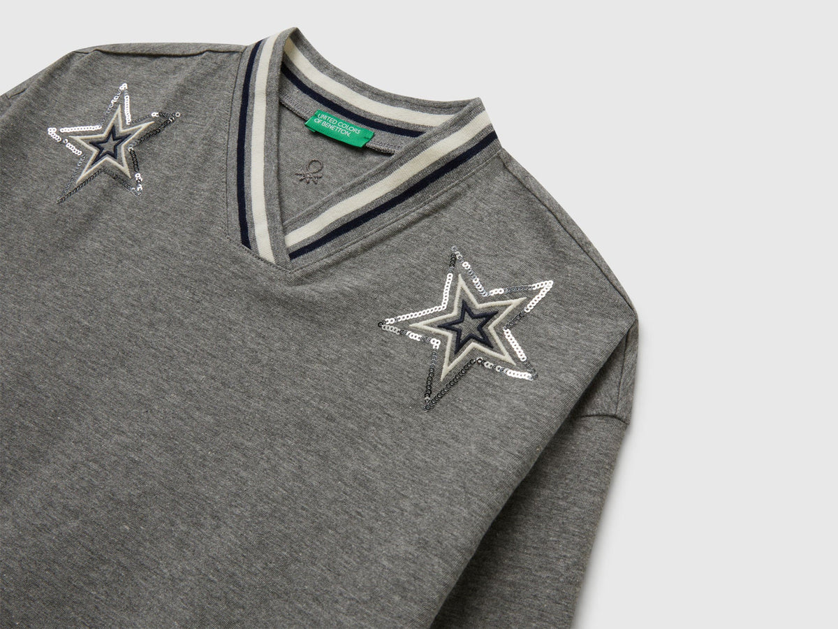 Benetton_Dark Gray_T-Shirt with Sequin Embroidery_3I1XC400E_507_03