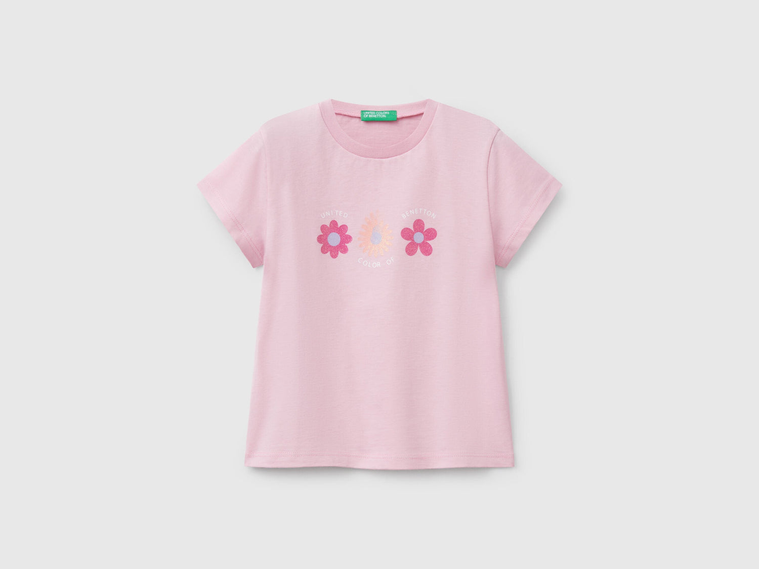 Benetton_T-Shirt with Glitter Print_3I1XG10HU_09J_01