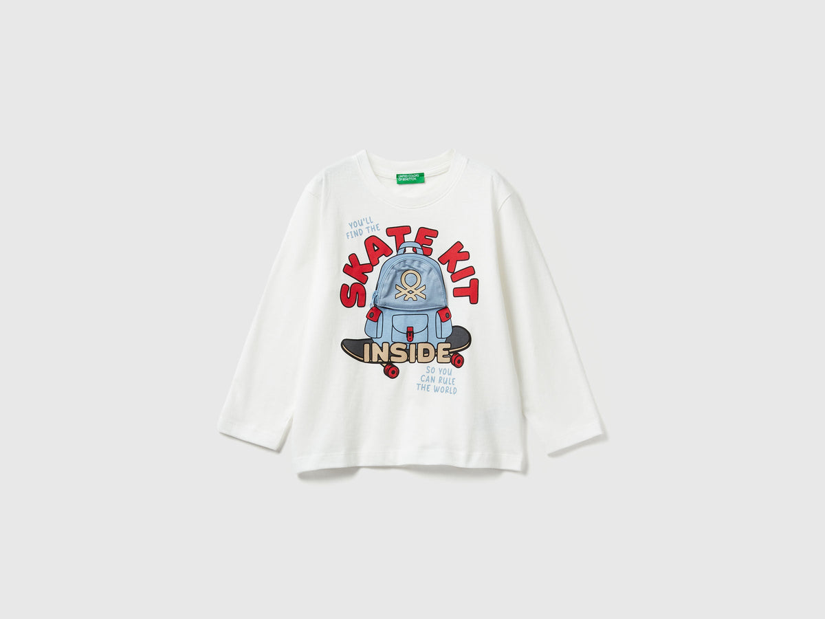Benetton_Creamy White_T-Shirt with Shark Print and Applique_3I1XG10KQ_074_01