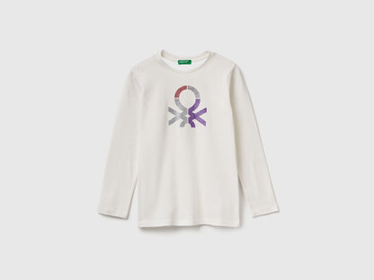 Benetton_Creamy White_Long Sleeve T-Shirt with Glitter Print_3I9WC10JR_074_01