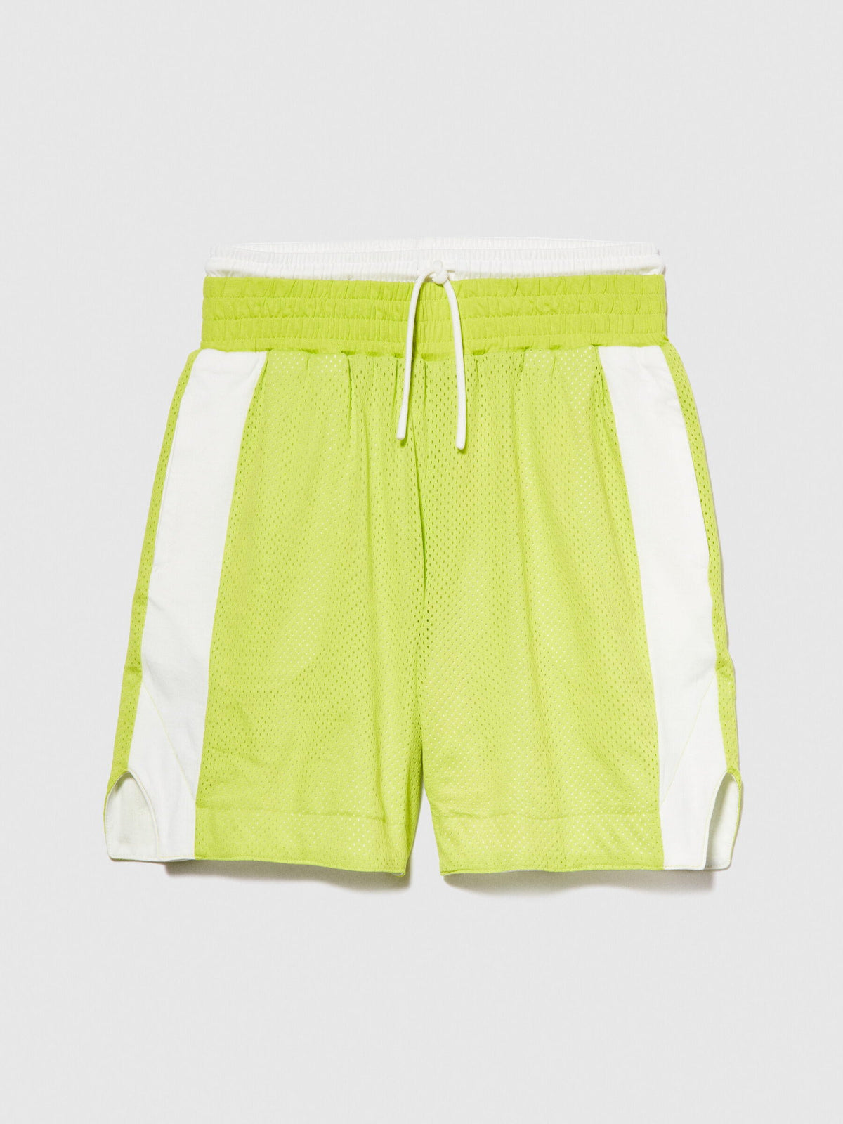 Sporty Bermudas_3IENX900K_2C7_01