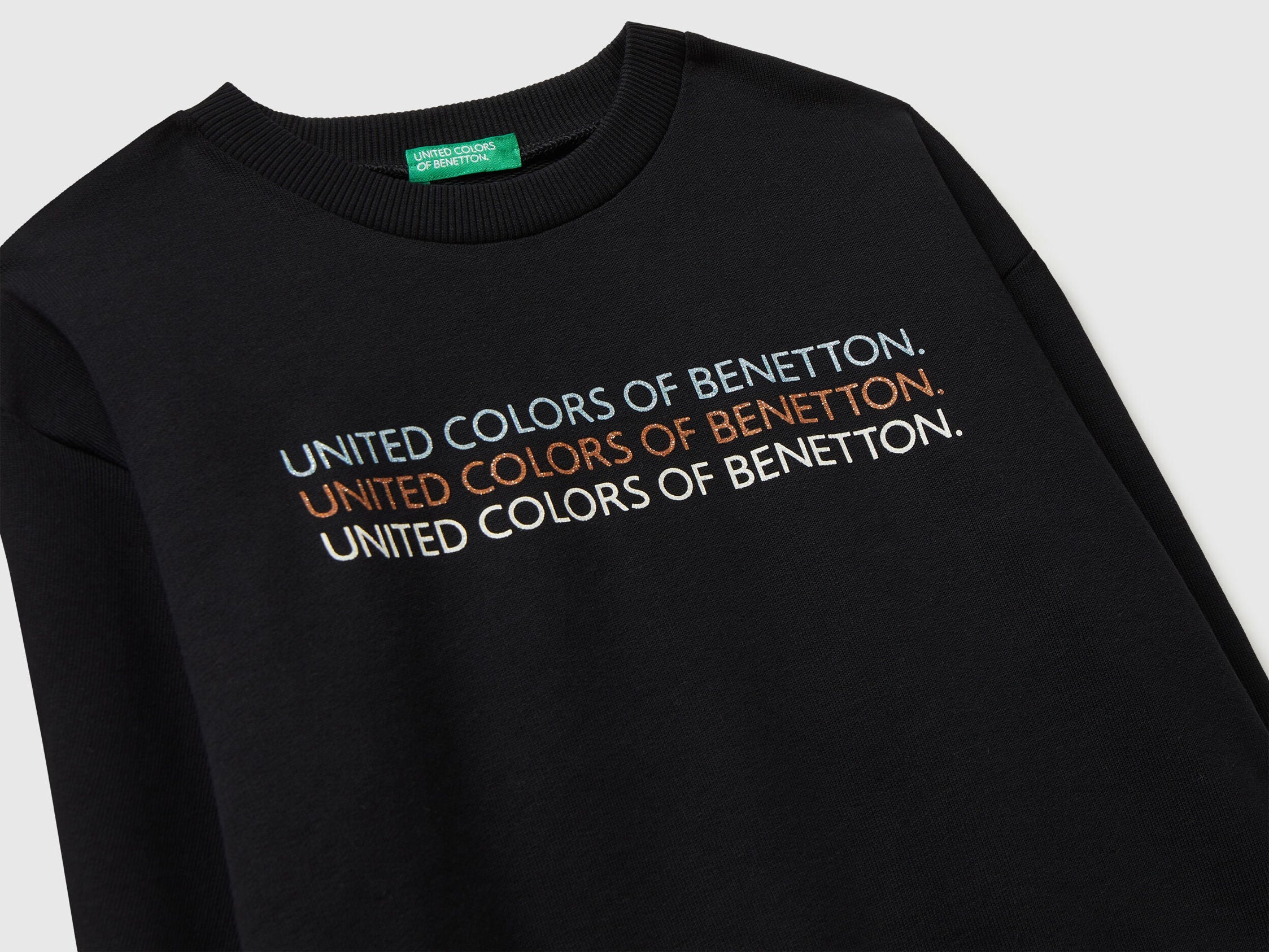 Benetton_Black_Sweatshirt with Glittery Logo Print_3J68C10Q0_100_03