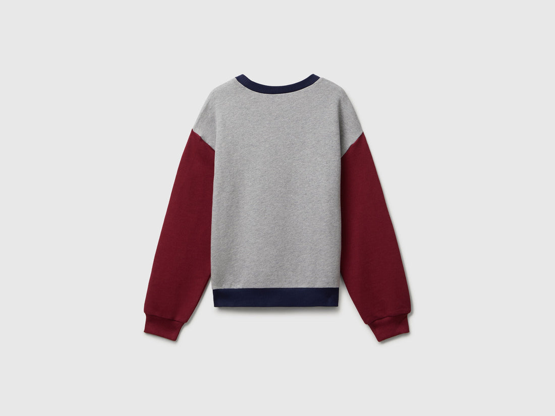 Benetton_Dark Blue_Sweatshirt with Glittery Logo Print_3J68C10Q0_903_02