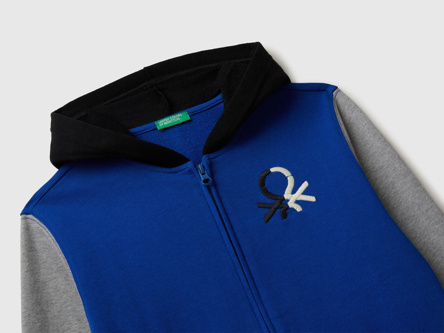 Benetton_Bright Blue_Zip-Up Hoodie_3J68C505C_901_03