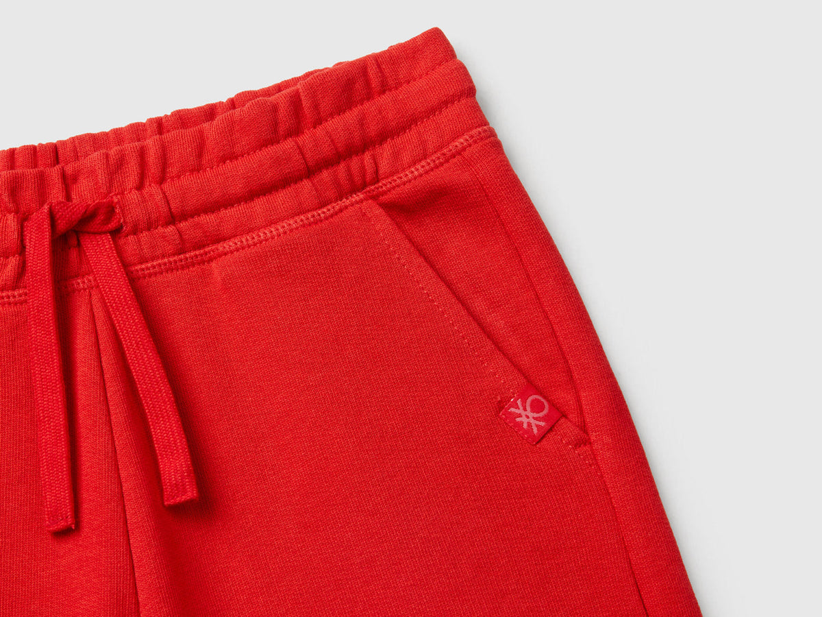 Benetton_Bermuda Shorts in Pure Cotton Fleece_3J68C901G_19Q_03