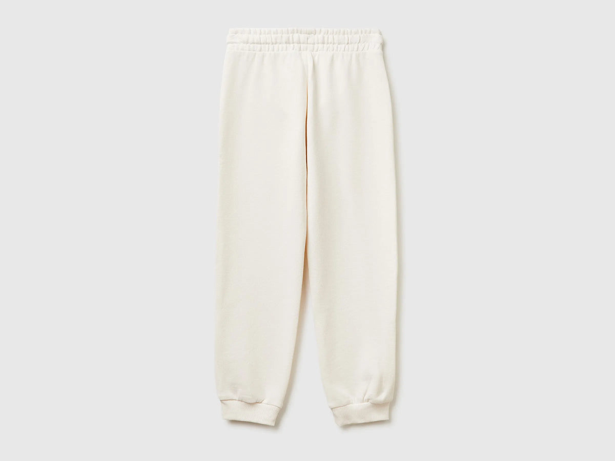 Benetton Creamy white Girls Sweatpants with Logo SKU: 3J68CF02H_00E Image 02
