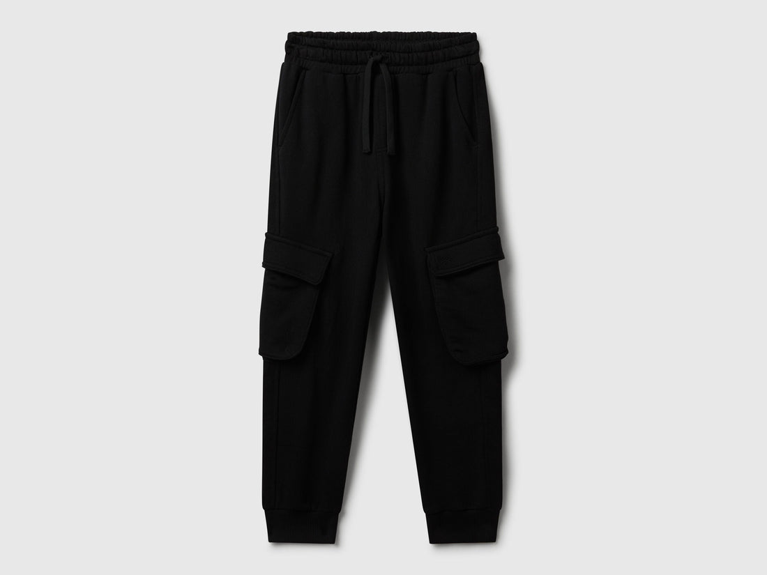 Benetton_Black_Sweat Fabric Cargo Joggers_3J68CF06I_100_01