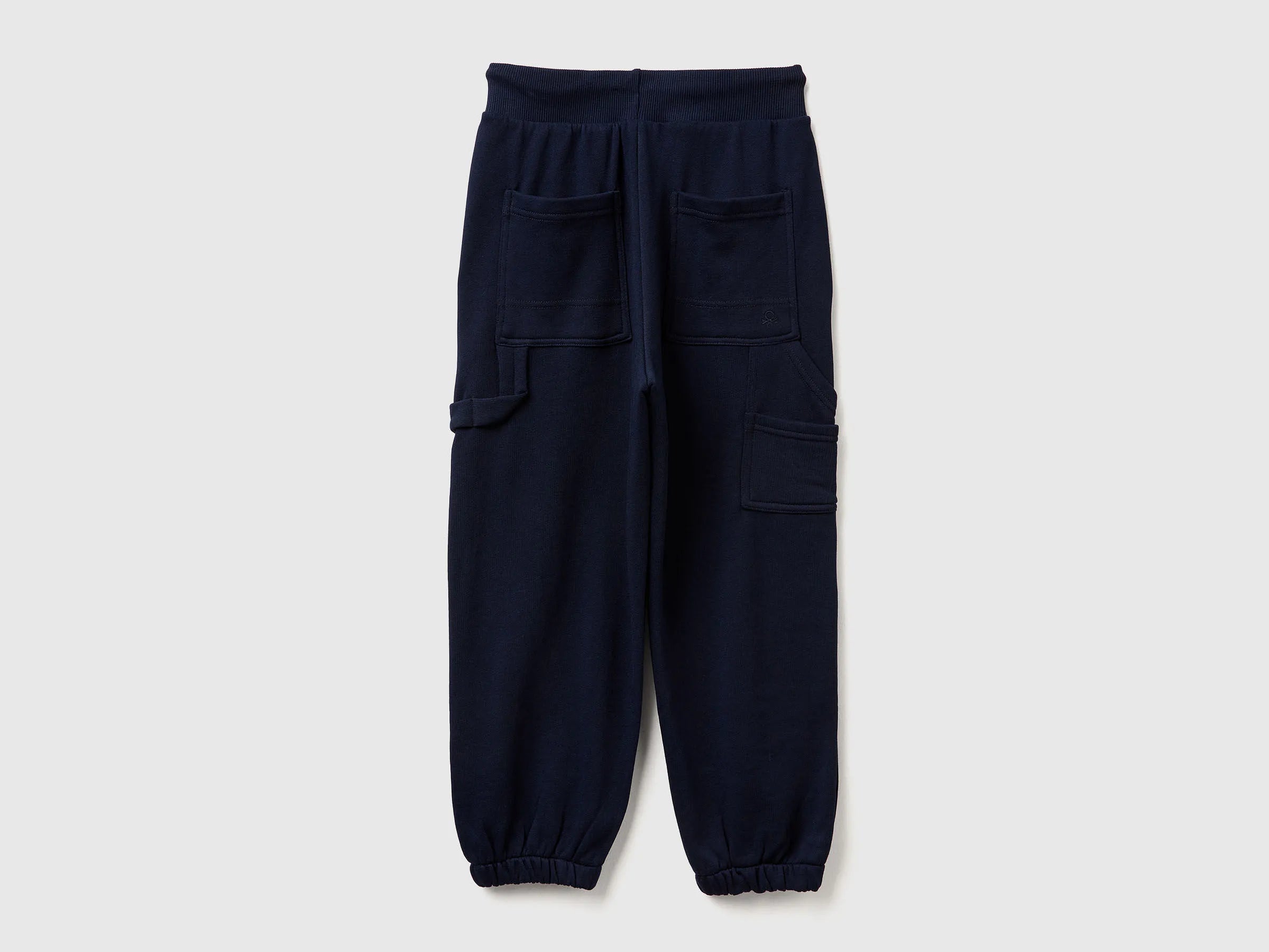 Benetton_Dark Blue_Wide Joggers with Pockets_3J68CF06L_016_02