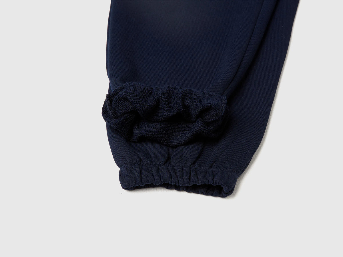 Benetton_Dark Blue_Wide Joggers with Pockets_3J68CF06L_016_03