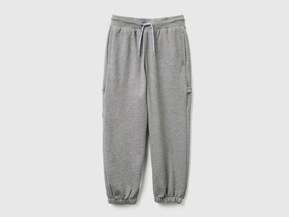 Benetton_Gray_Wide Joggers with Pockets_3J68CF06L_507_01
