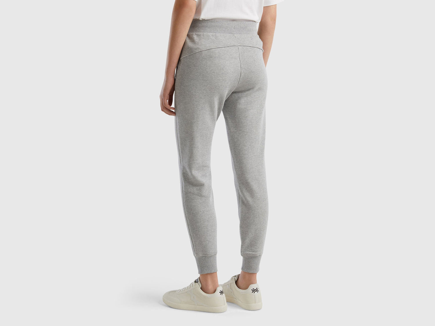 Joggers with Drawstring_3J68DF010_501_03