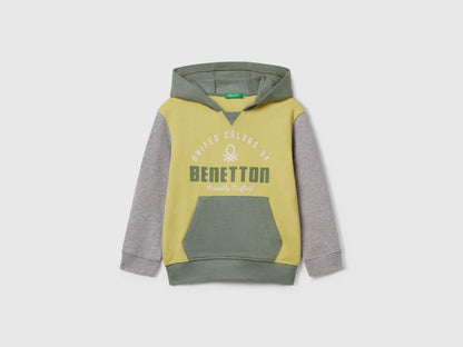 Benetton_Olive Green_Hoodie with Pocket and Hood_3J68G2014_902_01