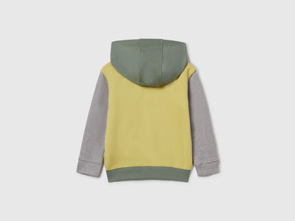 Benetton_Olive Green_Hoodie with Embroidery_3J68G503V_902_02