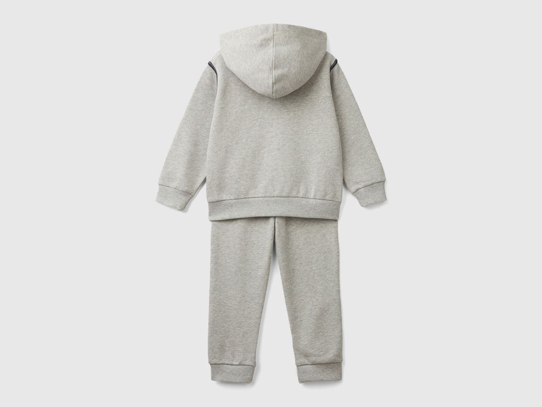 Sweat Tracksuit in 100% Cotton_3J68GK00L_501_02