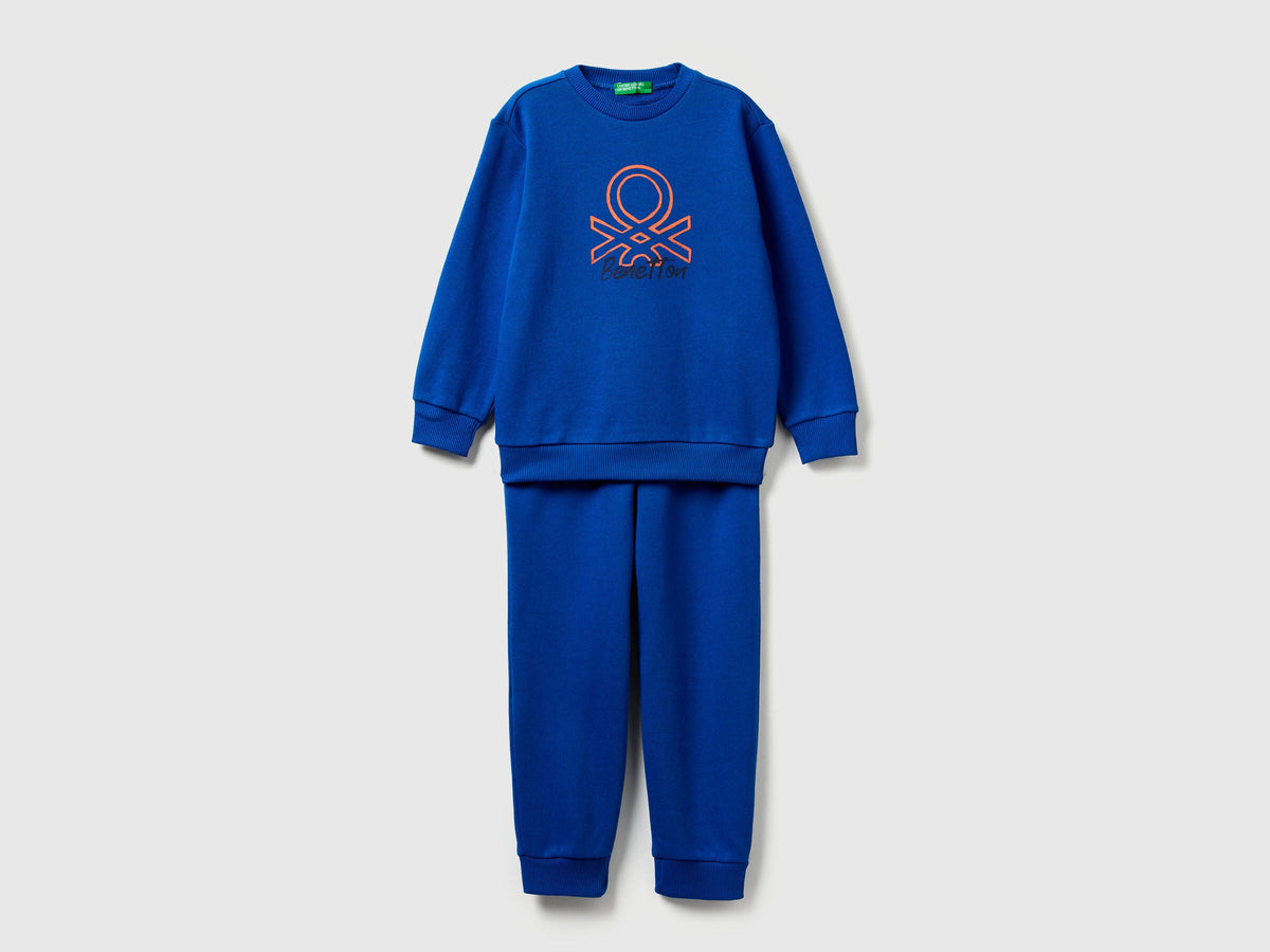 Benetton_Bright Blue_Sweat Tracksuit with Logo_3J68GK00S_19R_01