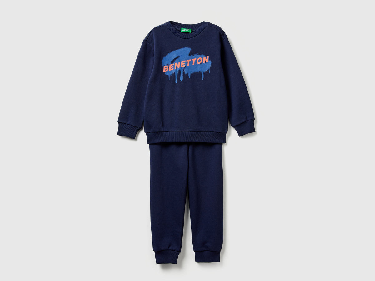 Benetton_Dark Blue_Sweat Tracksuit with Logo_3J68GK00S_252_01